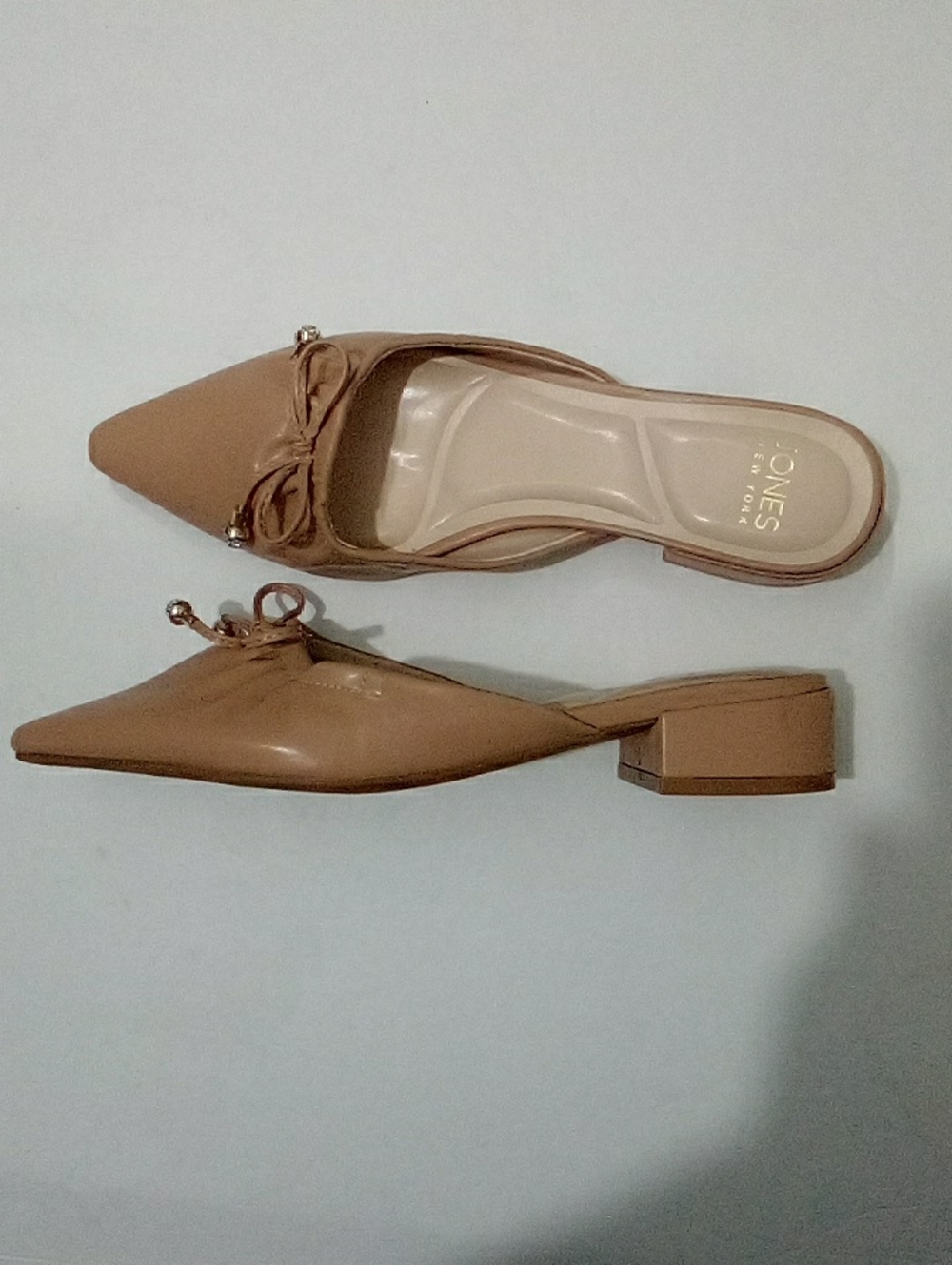 Jones New York Nude/Tan Pointed Toe Slip-On Mules with Bow Detail